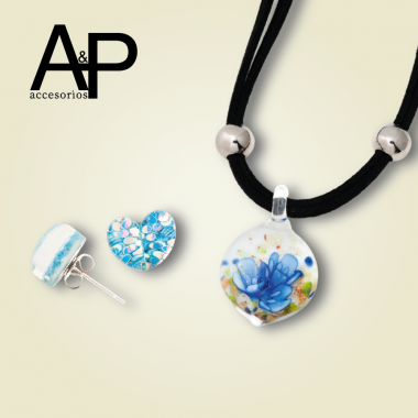 MT253- JUEGO FLOR AZUL CRISTAL