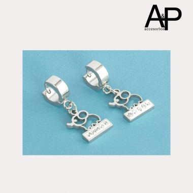 DAP0481- CANDONGA HUGGIES...