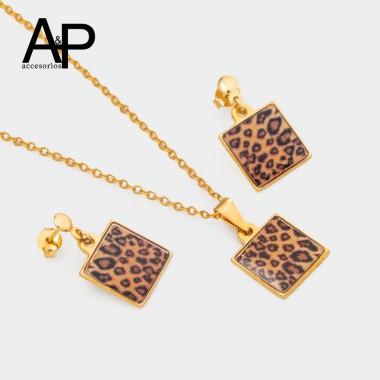 MT069- JUEGO ANIMAL PRINT